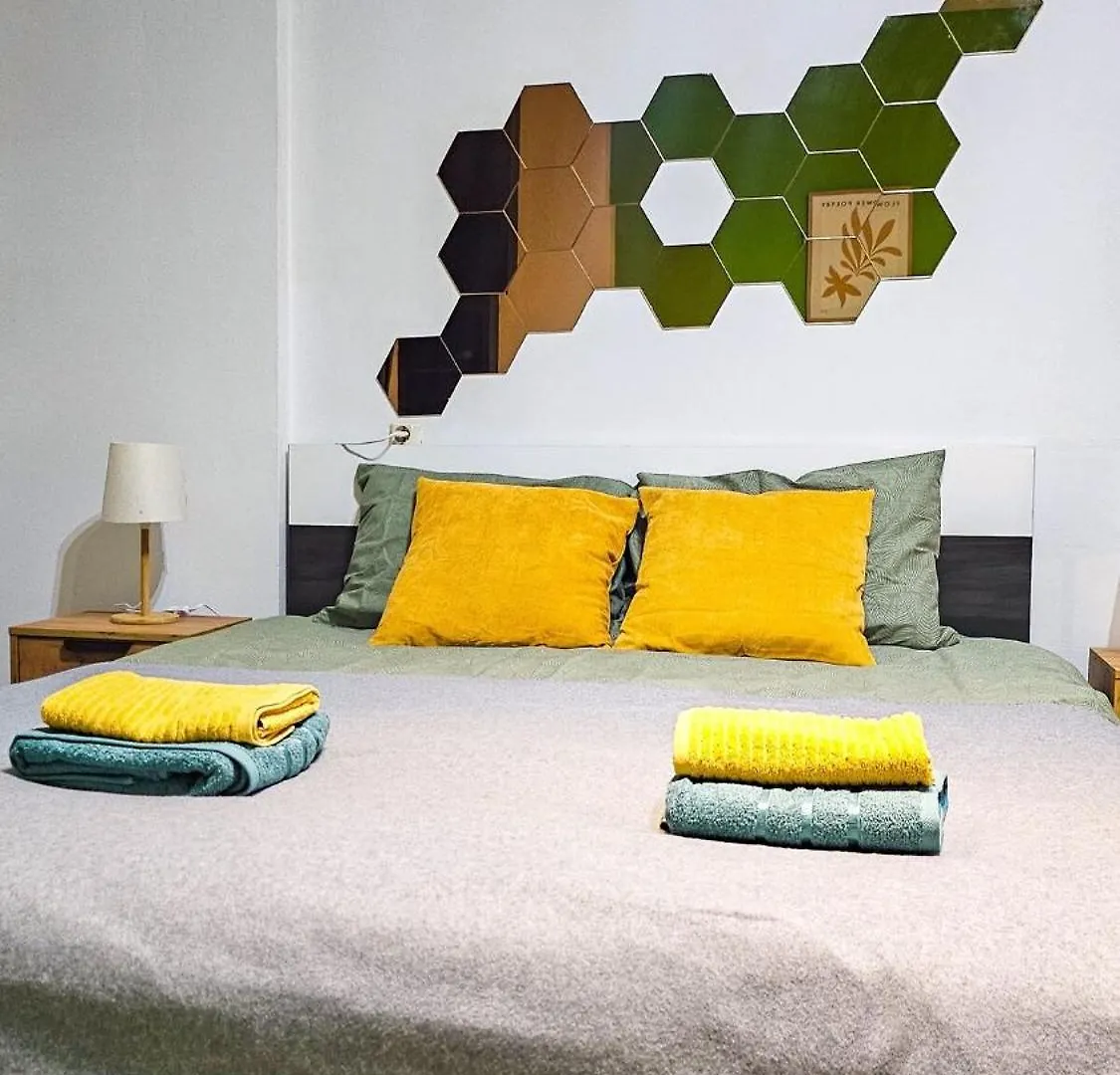 Downtown Condo National Theatre, University Square Bucharest Apartment