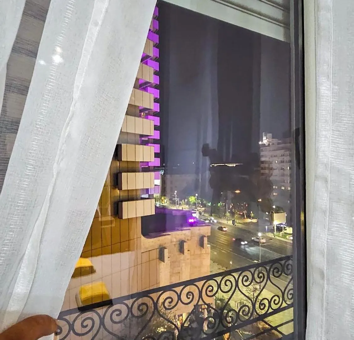 Apartment Downtown Condo National Theatre, University Square Bucharest