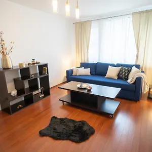 Apartament Spacious 2br Dristor, Bucureşti
