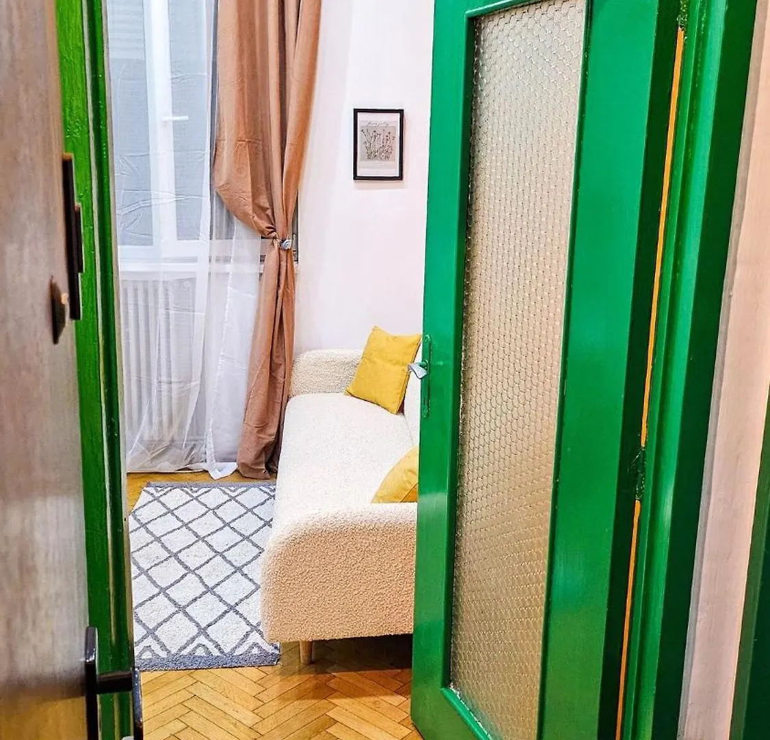 Downtown Condo National Theatre, University Square Bucarest 0*,